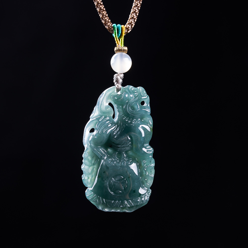 Necklace Pendant - Бирманский нефритовый кулон Пи Сю: дизайнерский