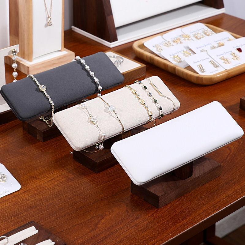 Подставка для украшений из мас – обзор и цена Jewelry And Watches Exhibition
