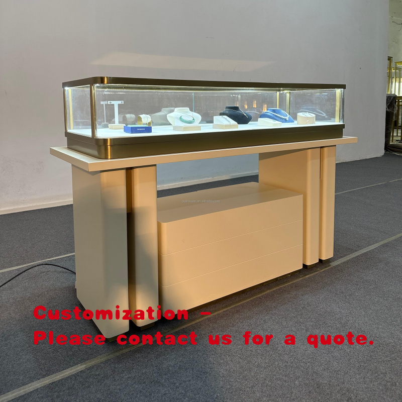 Витрина-стол для демонстрации  – обзор и цена Jewelry And Watches Stores